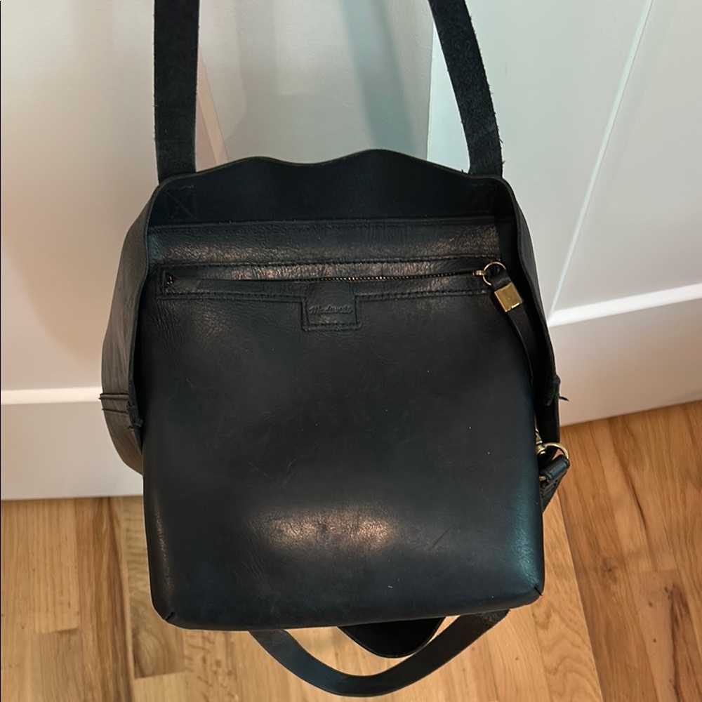 Classic Madewell Transport Tote in Black Leather - Picture 2 of 3